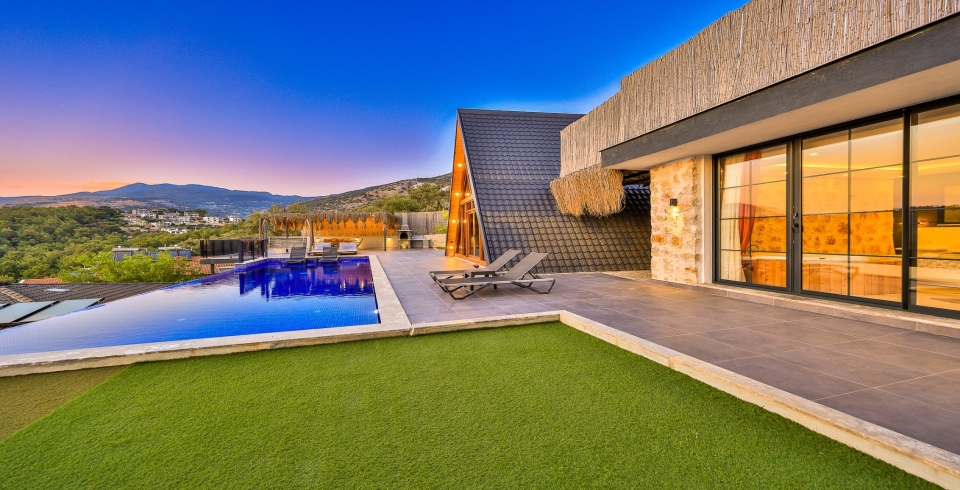 Villa Madrigal 1 Resim