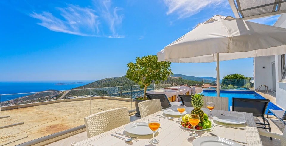 Villa Merit Natural 4 Resim