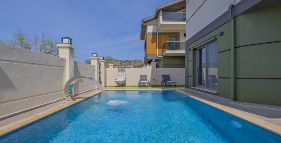 Villa Lotus Flower 4 Resim