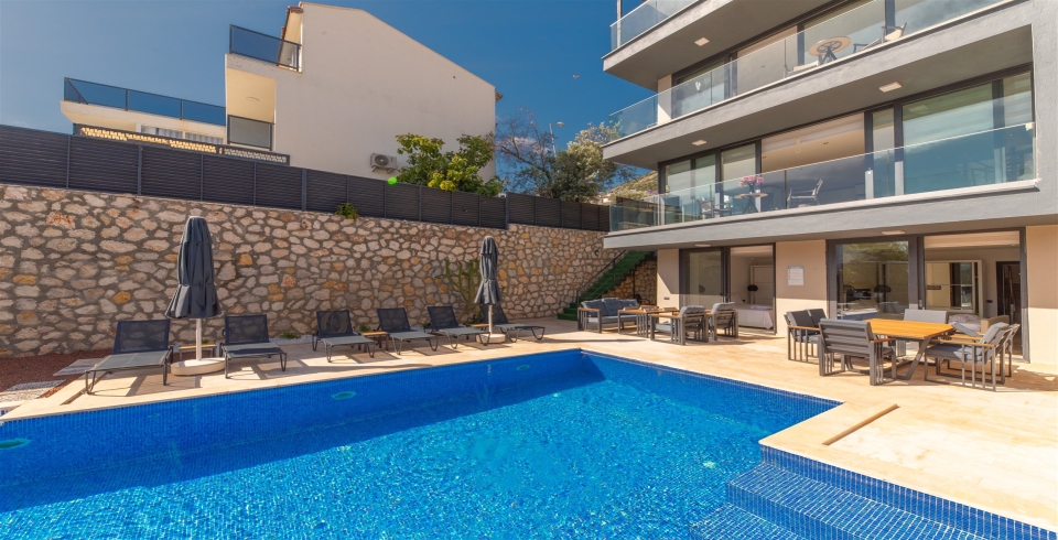 Villa NightCity 3 Resim