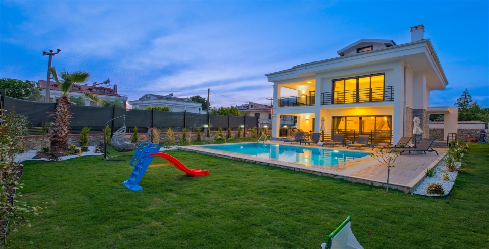 Villa White Palm 1 2 Resim