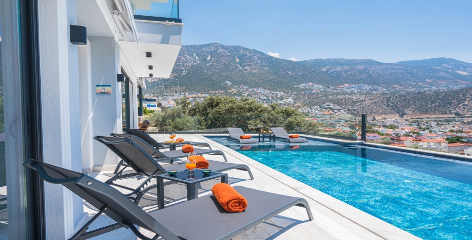 Villa Moonset 1 Resim