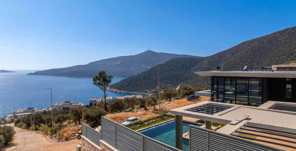 Villa Safran Flower 2 Resim