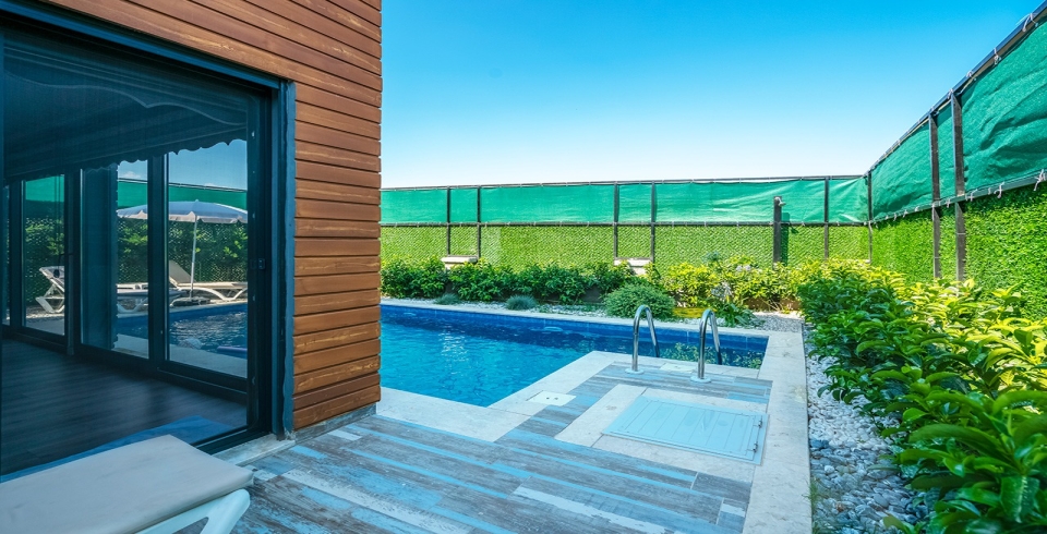 Villa Kırmızı 1 Resim