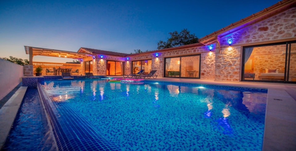 Villa İnci Üzümlü 2 Resim