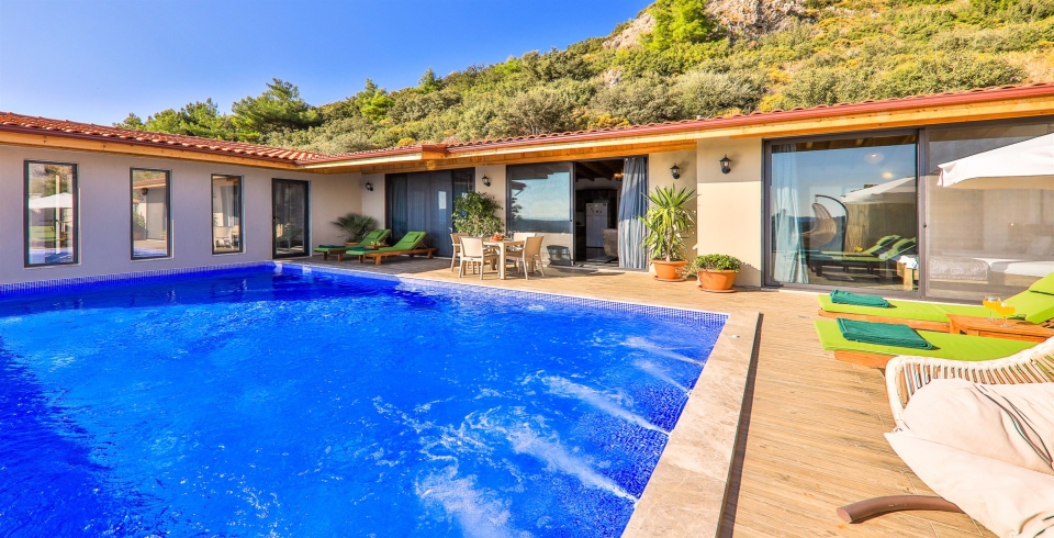 Villa Achyle 0 Resim