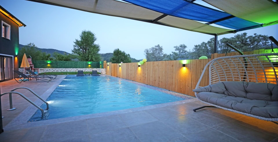 Villa Ecrin Su 1 Resim