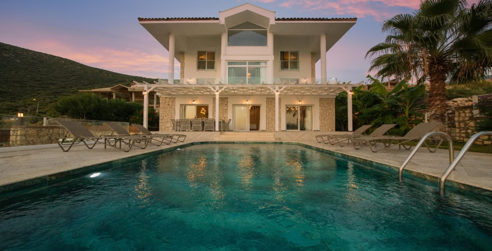 Villa Elena White 1 1 Resim