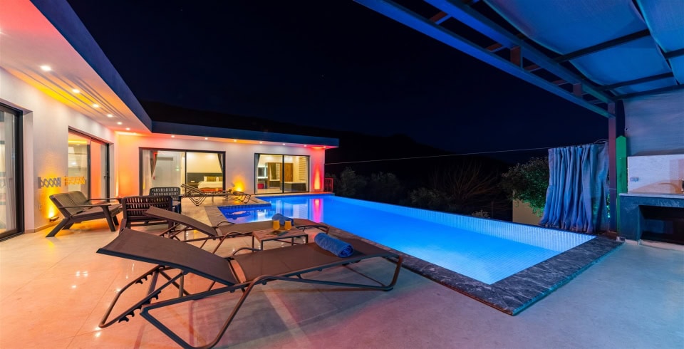 Villa Suvari Vier 0 Resim