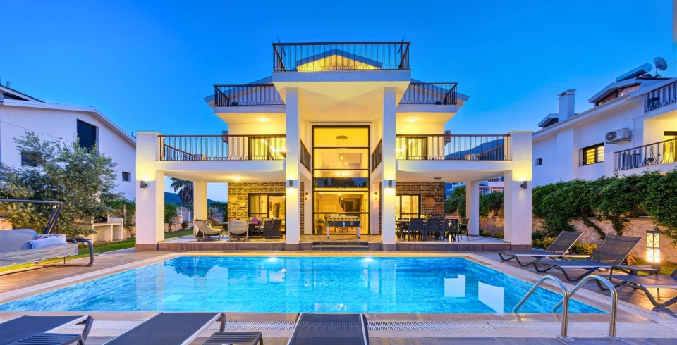 Villa Azmira 0 Resim