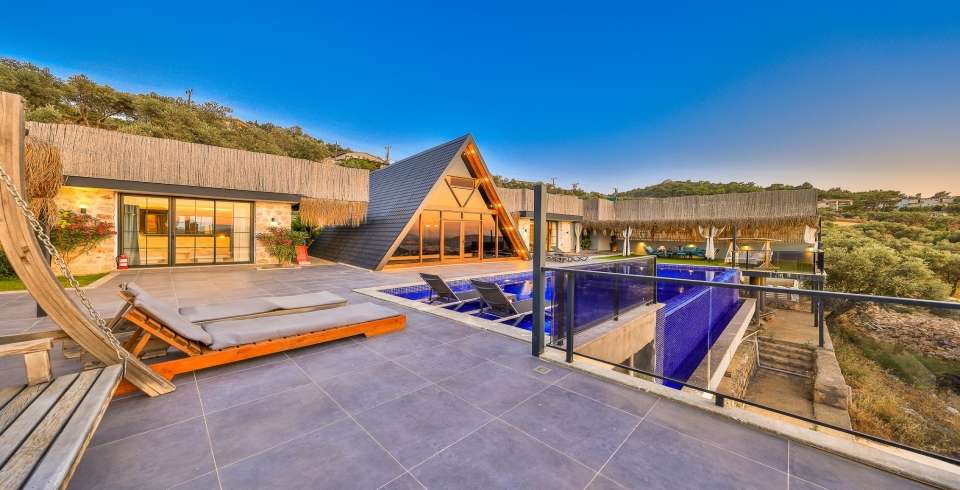 Villa Madrigal 2 Resim