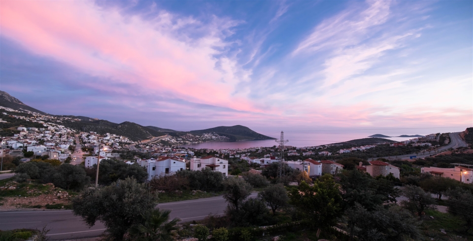 Likya Çatı Apart 1 Resim