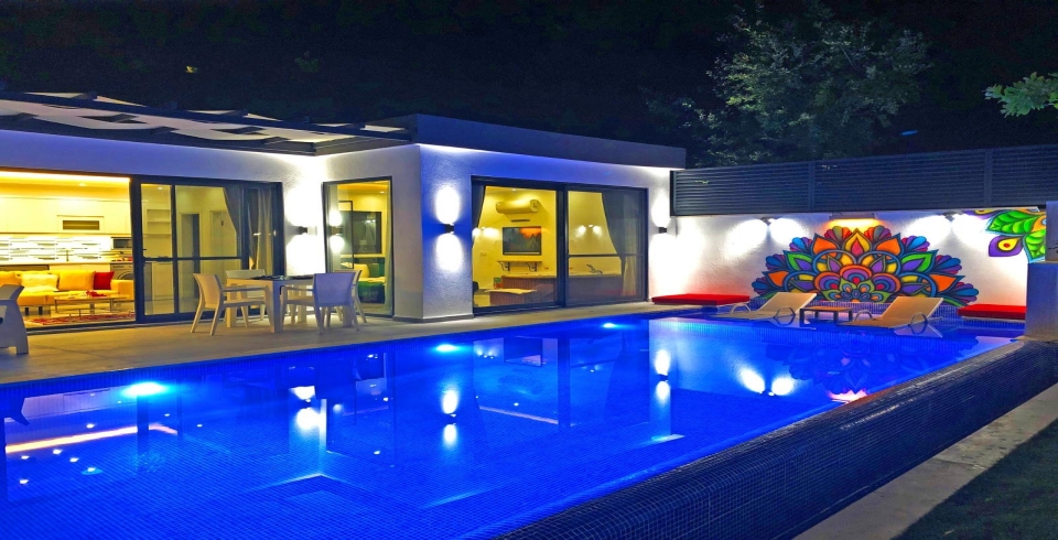 Villa Lantana 3 Resim