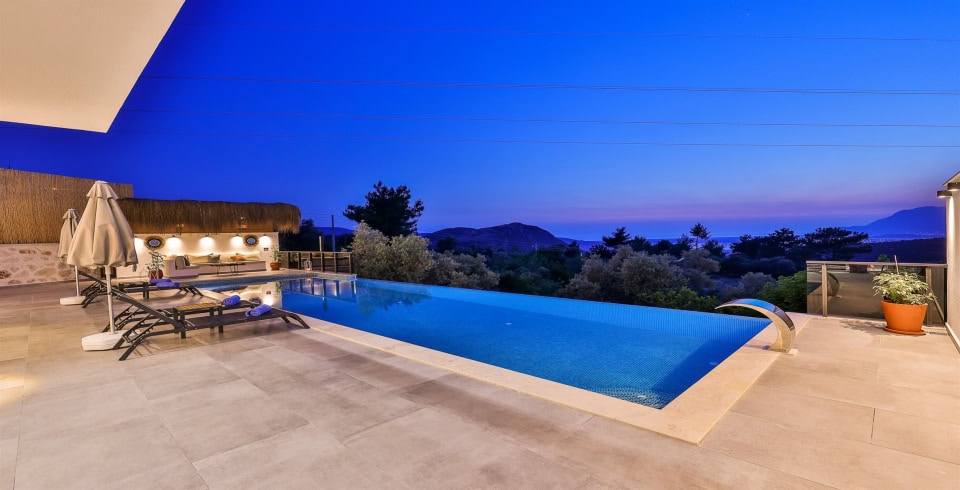 Villa Fi Manor 2 Resim