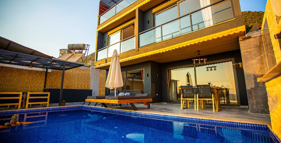 Villa Gold Moon 0 Resim