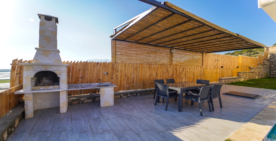 Villa Legendary 2 3 Resim