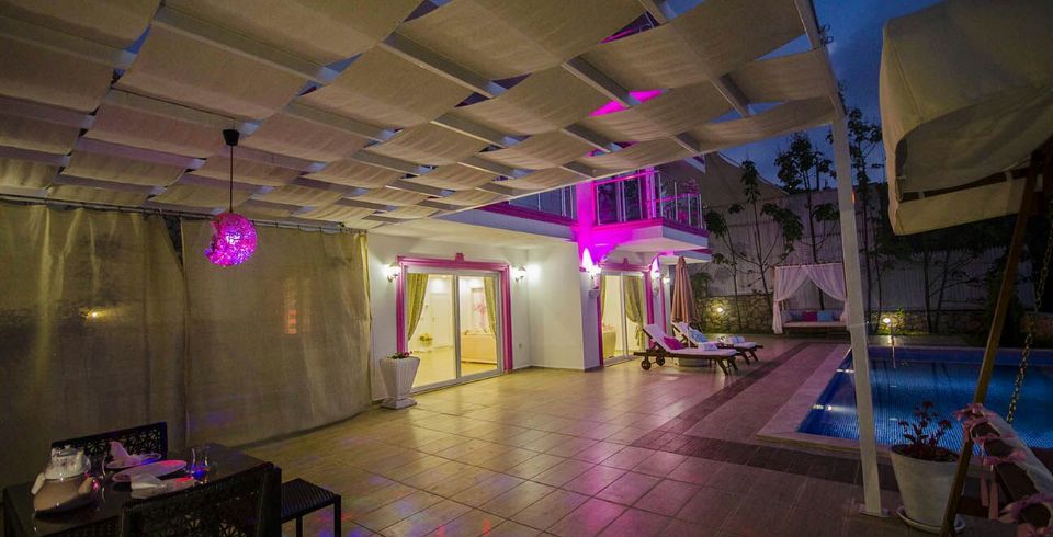 Villa Pink 2 Resim