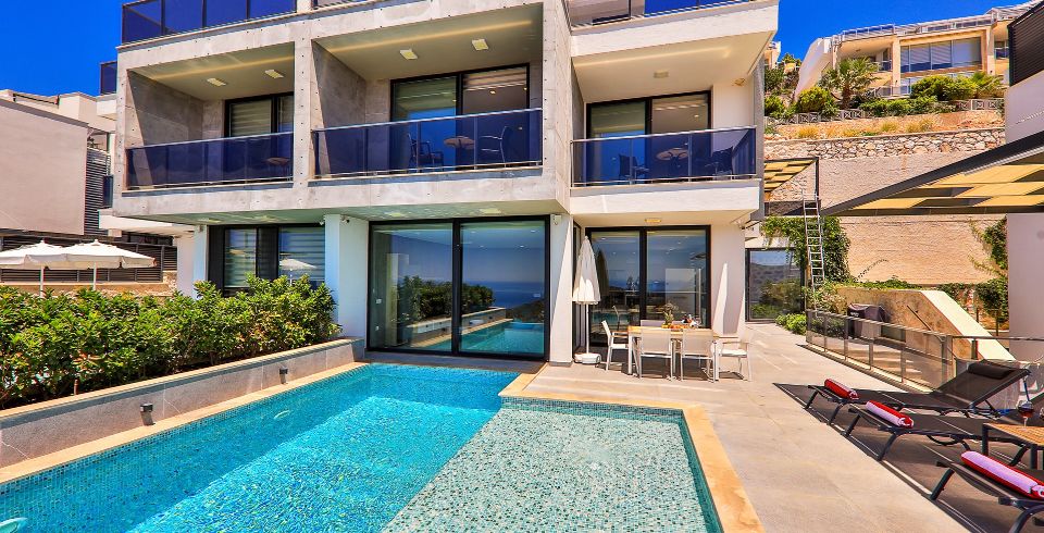 Villa Skylight 0 Resim