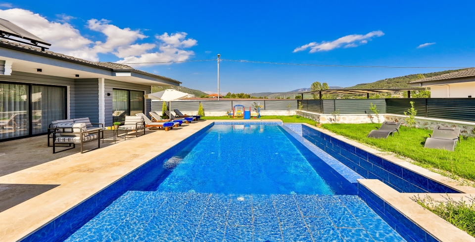 Villa Zümrüt Sarıbelen 2 Resim